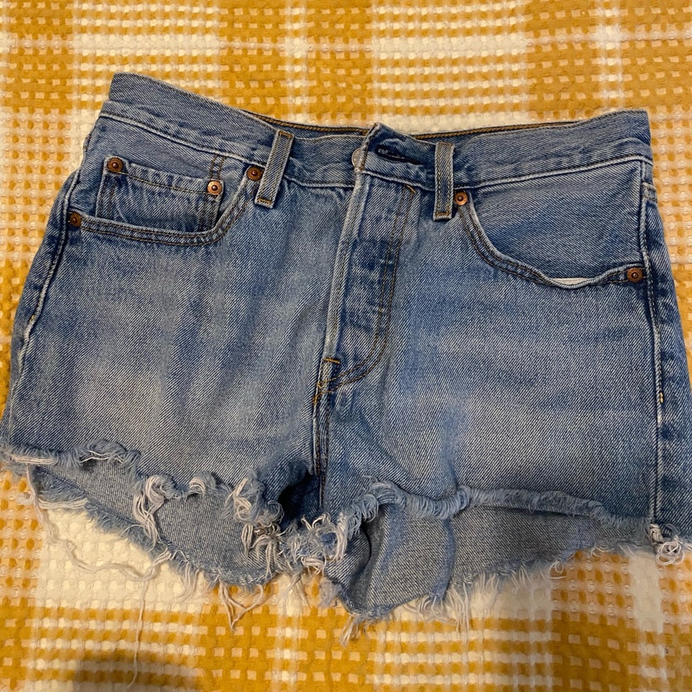 Levi shorts